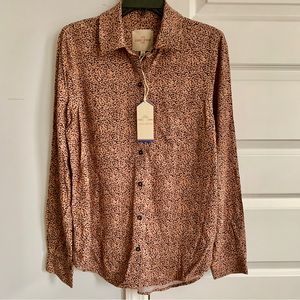 Fashionable mini animal print stretch button down shirt